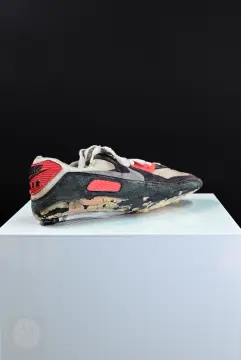 Mott Research auction photograph 30